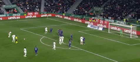 意媒：尤文两位防线伤员凯利和卡瓦尔有望在国际比赛日后复出