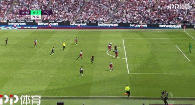 玄学加成！巴西加冕六星就在明年？上次落位C组世界杯夺冠