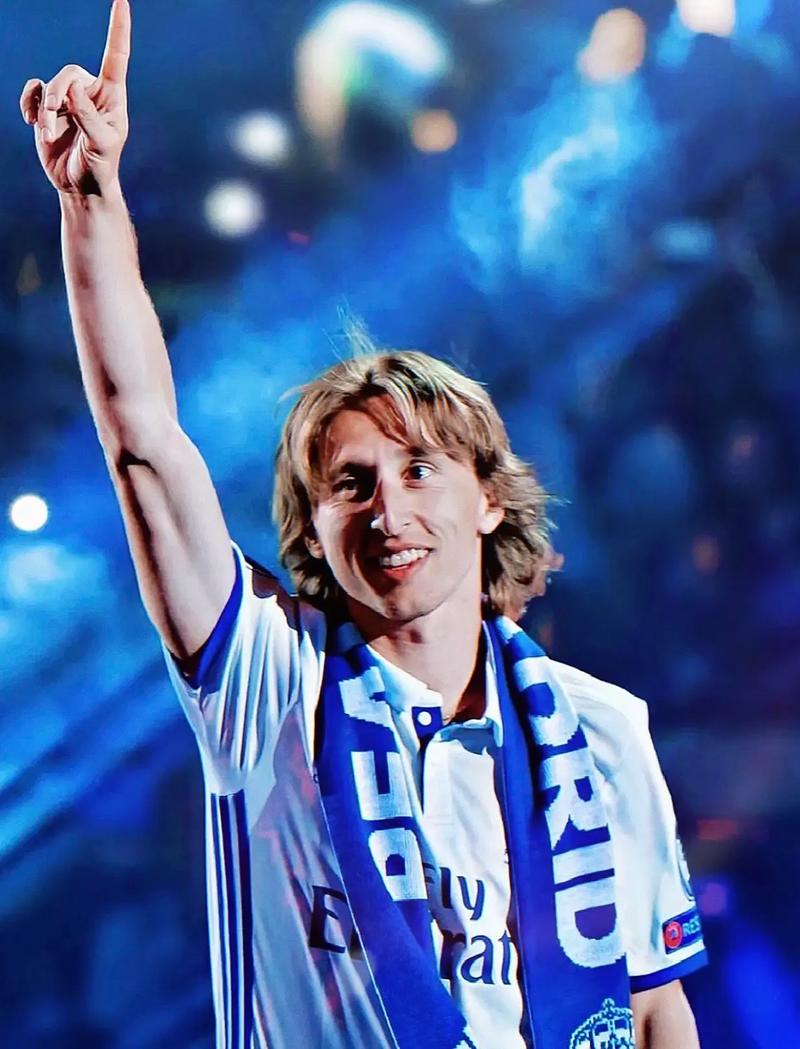 阿莫林愤怒得改变了自己的作风。